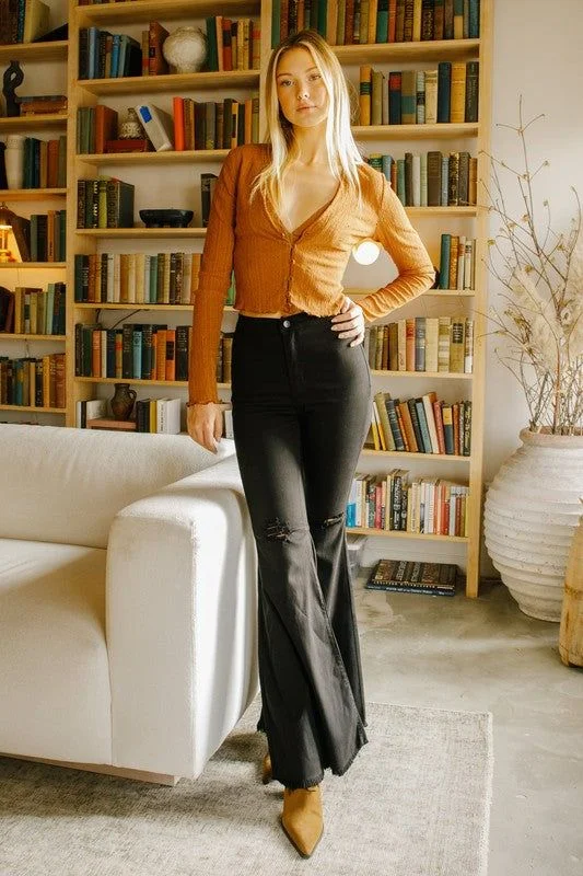 Vibrant MIU High Waisted Flare Jeans in Black