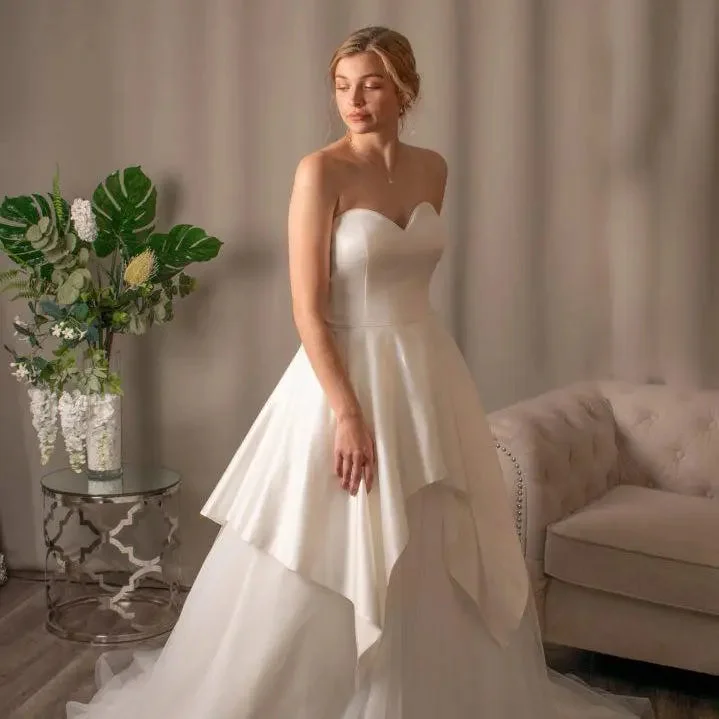 Everlee: Sweetheart Satin Tulle Ballgown Full Skirt Wedding