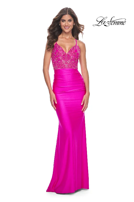 La Femme 32324 V-Neck Neckline Criss Cross Back Ruched Beaded/Swim Jersey Fitted Evening Dress Chic unclassified dresses