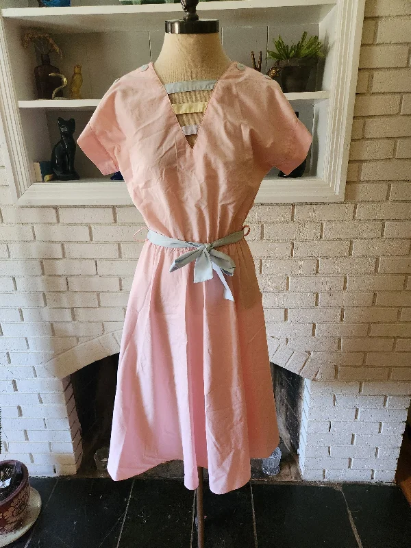 Vintage Sleeveless Pink Dress by Byer Too! Elegant unclassified dresses