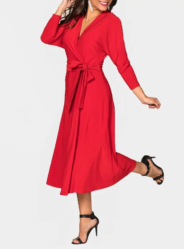 Dolman Sleeve Maxi Dress in Red Midi Maxi Outfit